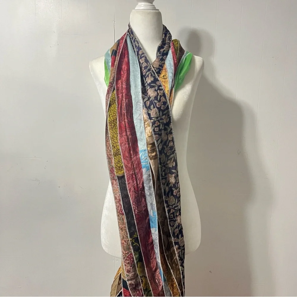 N/A vibrant scarf